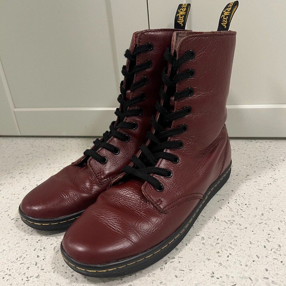 DR. DOC MARTENS Stratford Leather Burgundy Maroon Lace Up Boots Size 9